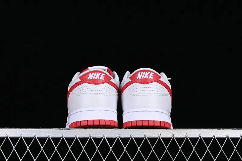 All Categories Nk SB Dunk Series Nk SB Dunk Low Low-top sneakers Cost-effective version Nk Dunk Low "Vast Grey/Varsity Red" Gray and red Bugs Bunny SB low-top sports and leisure sneakers FJ0832-011